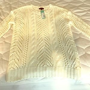 Dee Elle airy knit sweater small (fits like a 6)